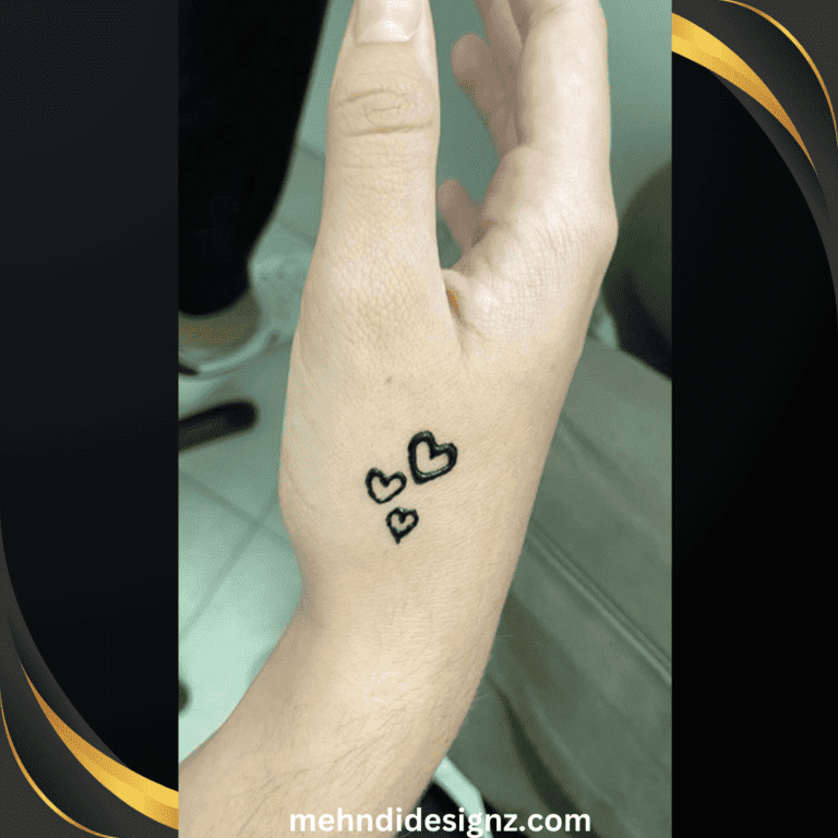 simple heart mehndi design
