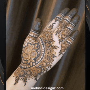 khafif mehndi design front hand simple