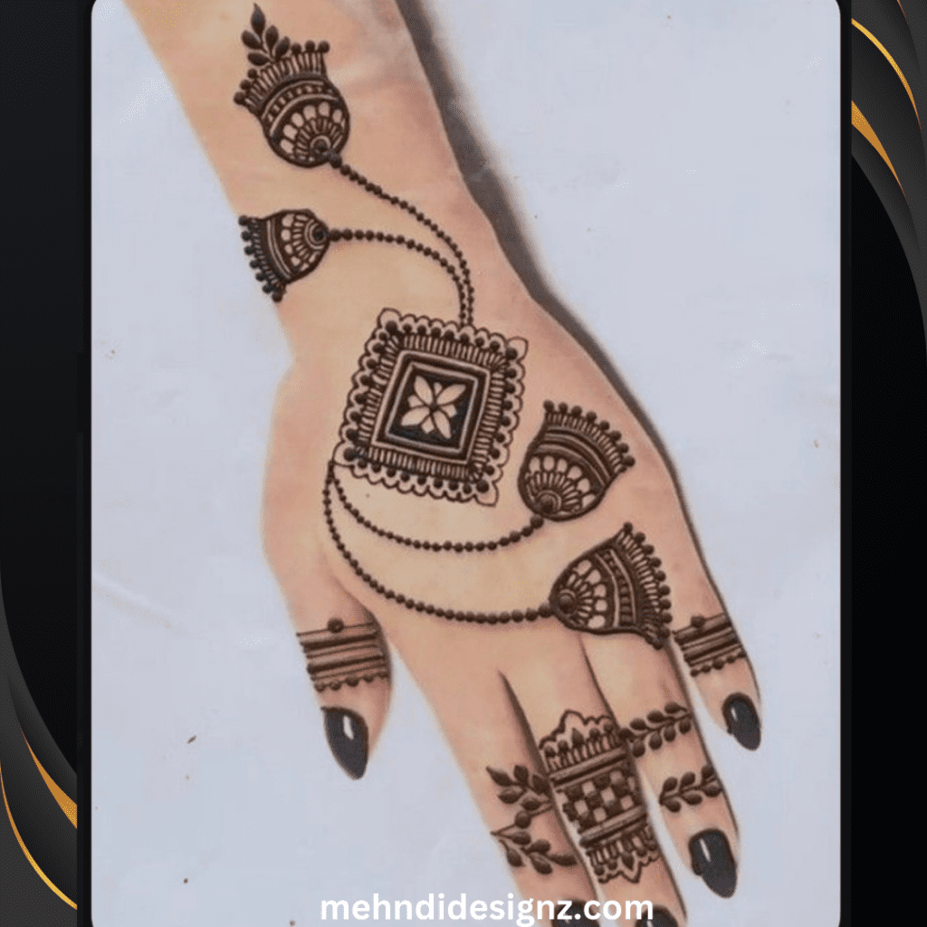 Jhumka Mehndi Designs: Trending & Beautiful Mehndi Art for Hands 7 jhumka mehndi design photo