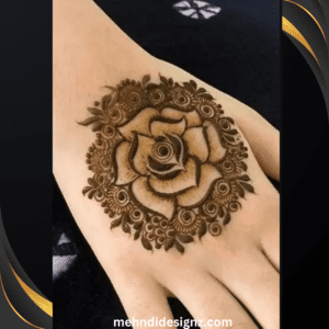 stylish khafif mehndi design