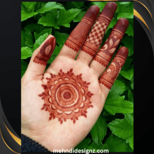 simple navratri mehndi design for girl